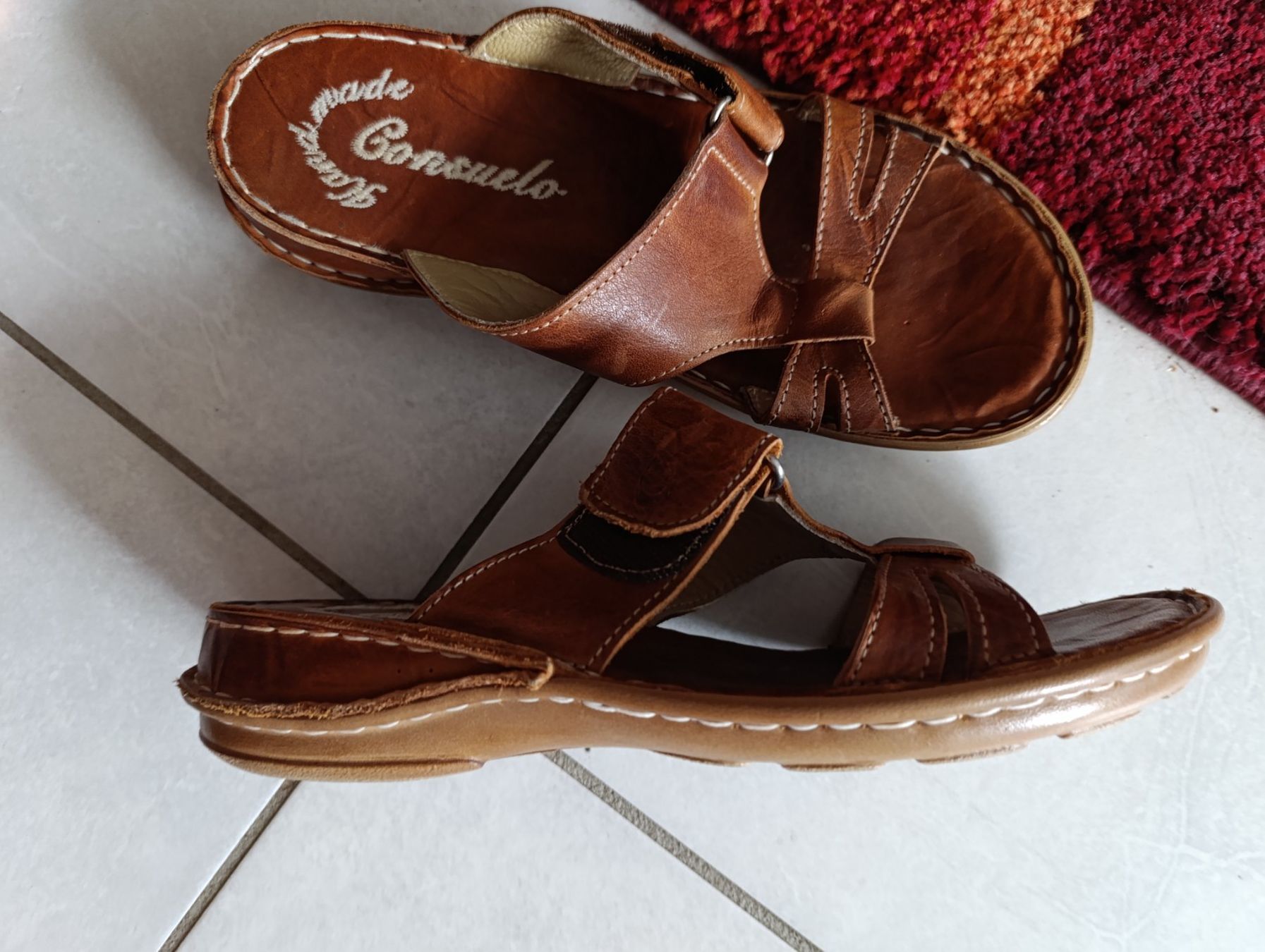 Chaussures femmes: Sandales en cuir brun – D'occasion à St-Cergue par Neviana 3