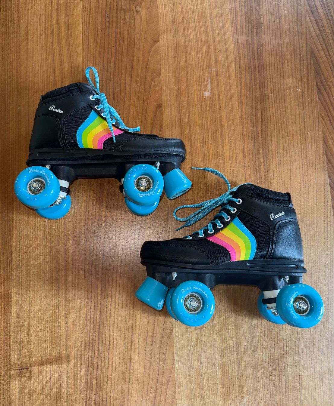 Pattini in linea & Pattini a rotelle: Rollschuhe 35,5 – Usato da Raron venduto da lia_secondhand
