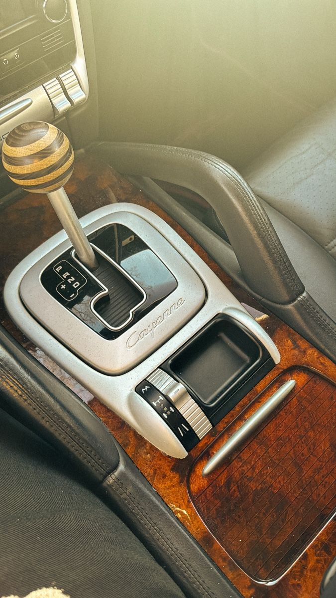 Porsche Autos: Porsche cayenne 955 marlboro – Gebraucht aus Bioggio von rus_xj9j 4