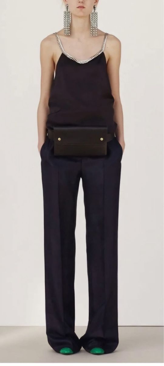 Celine Camicette: Celine Elegant Silk Blouse – Nuovo (secondo la descrizione) da St.Josefen venduto da lop_lh8d