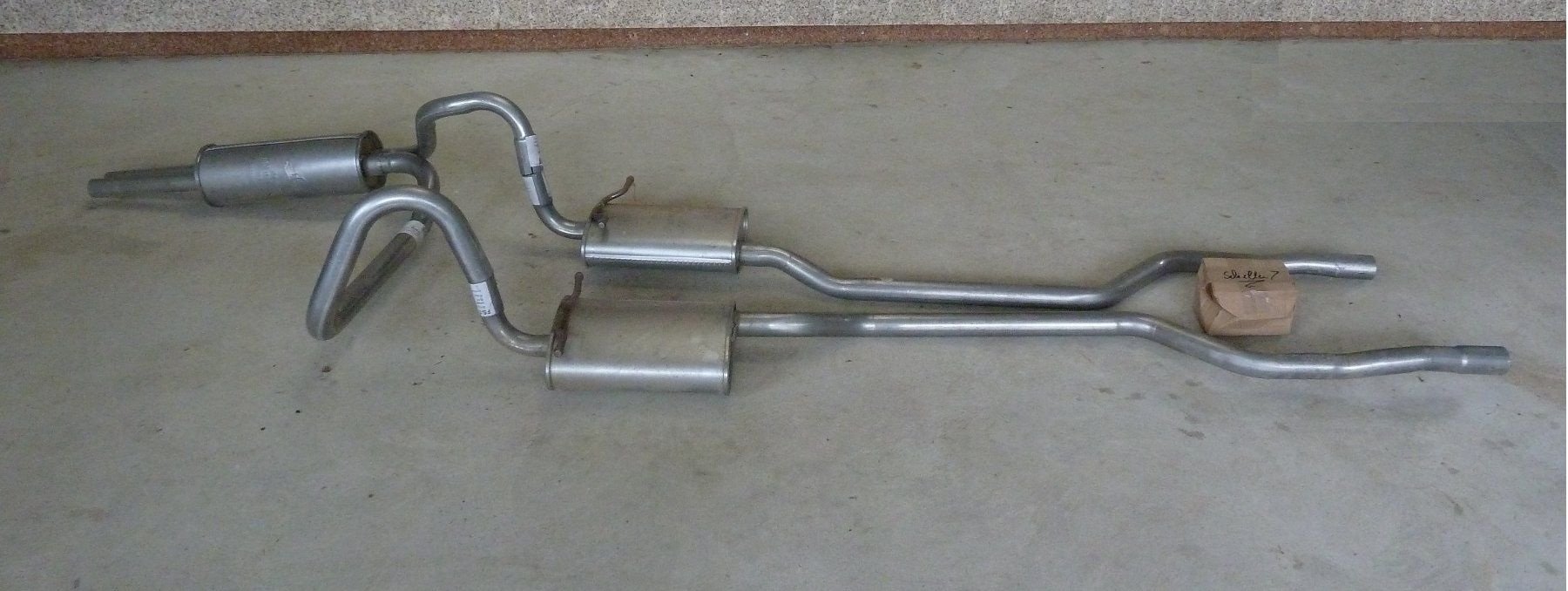 Ford Auspuffanlagen: Pour Ford Capri 1 V6, un échappement – Neu (gemäss Beschreibung) aus Russy von Guenefle 1