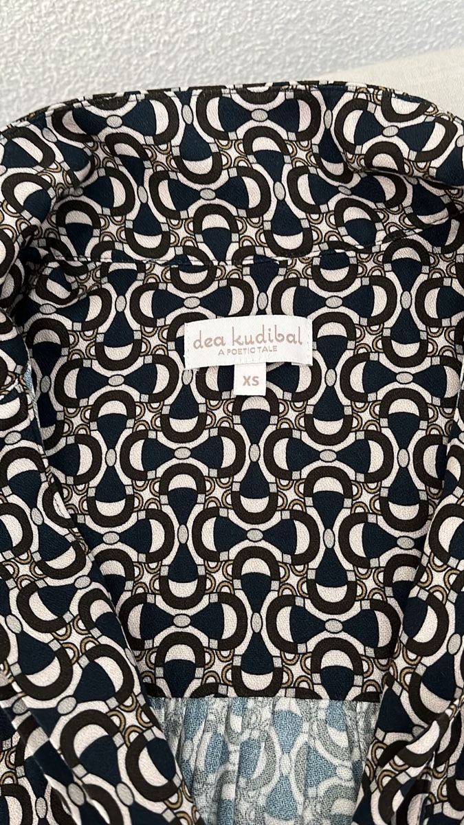 Dea Kudibal Chemisiers: Bluse von Dea Kudibal Gr. XS – D'occasion à Widen par Ragusa33 2