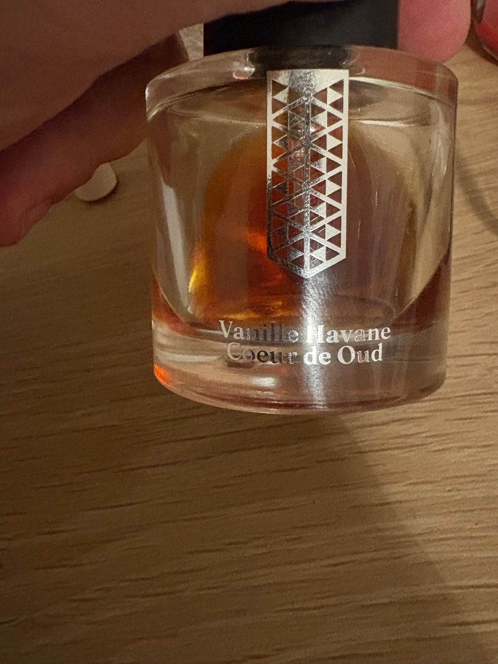 Profumi & Eau de Toilette: 2ml Vanille havane coeur de oud – Usato da Corcelles NE venduto da sam_8ff2 1