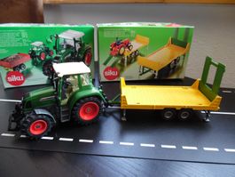Siku Traktor Gespann Fendt Farmer 411 + Tandemanhänger i Box