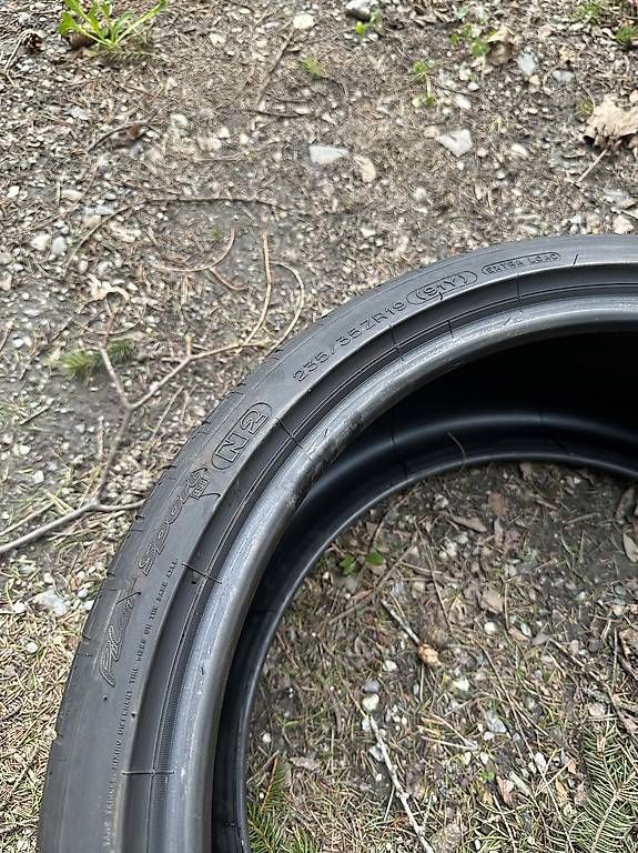 Pneumatici & Ruote complete: 2 pneus été 235/35R19 à 30% – Usato da Montana venduto da SamF3300 2