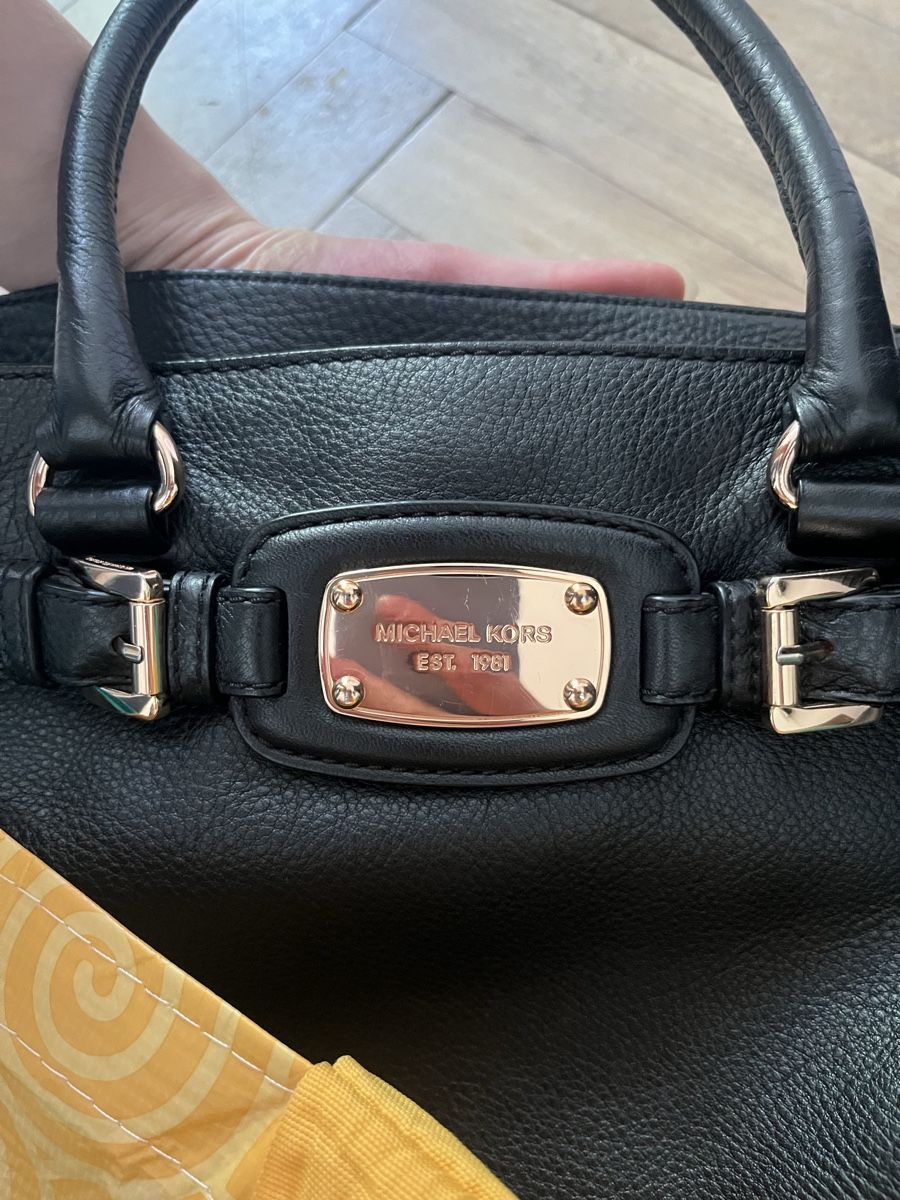 Michael Kors Borse da donna: Michael Kors black leather handbag  – Nuovo (secondo la descrizione) da Zürich venduto da Melina.A 4
