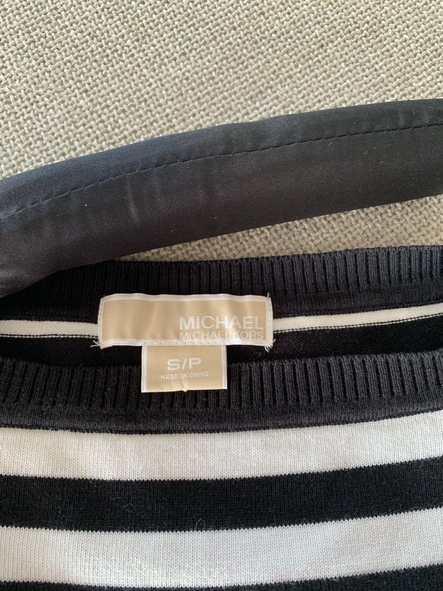 Michael Kors Maglioni & Felpe: Michael Kors, size S, original, good condition – Usato da Lausanne venduto da oyu_hgg5 4