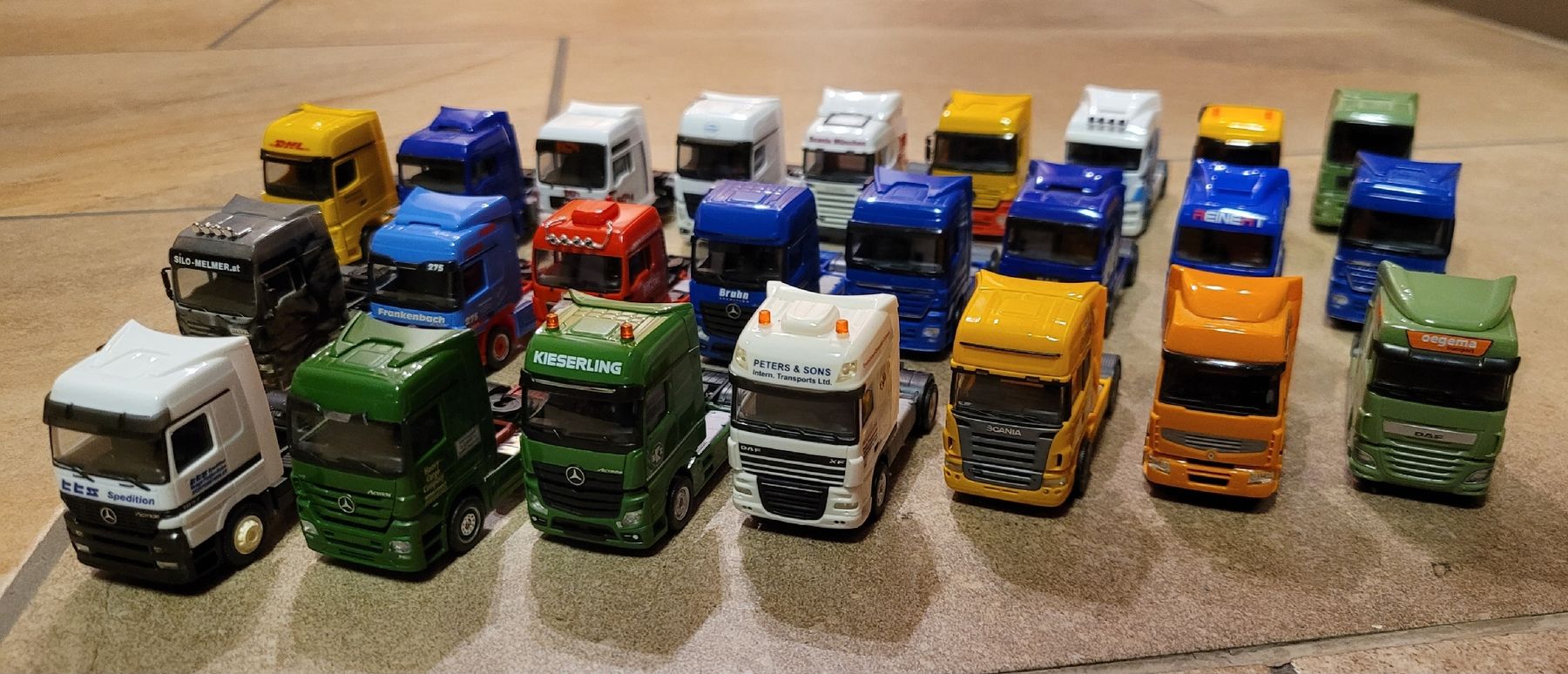 Herpa Modellbausätze & Standmodelle: Herpa LKW's 1:87 – Gebraucht aus Hettiswil von kuese85