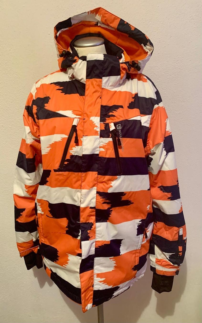 Jacken & Mäntel: Winterjacke – Gebraucht aus Münchwilen TG von Caroline_T.