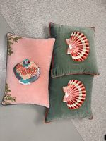 Kissen Les Ottomans mit Fischmotiv pink neu