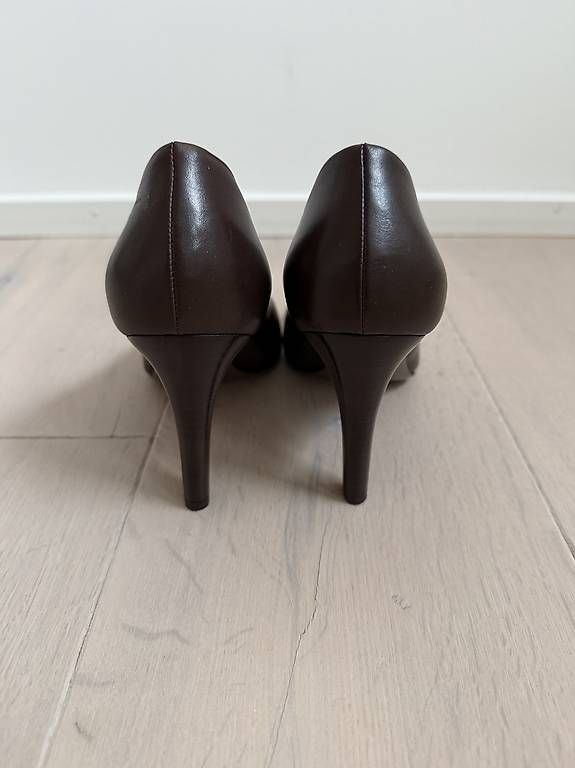 Navyboot Scarpe da donna: Pumps von Navyboot, Gr. 38 – Usato da Brütten venduto da den_8m8c 4