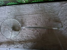 Feine alte, Vintage Drahtkelle / Schaumkelle