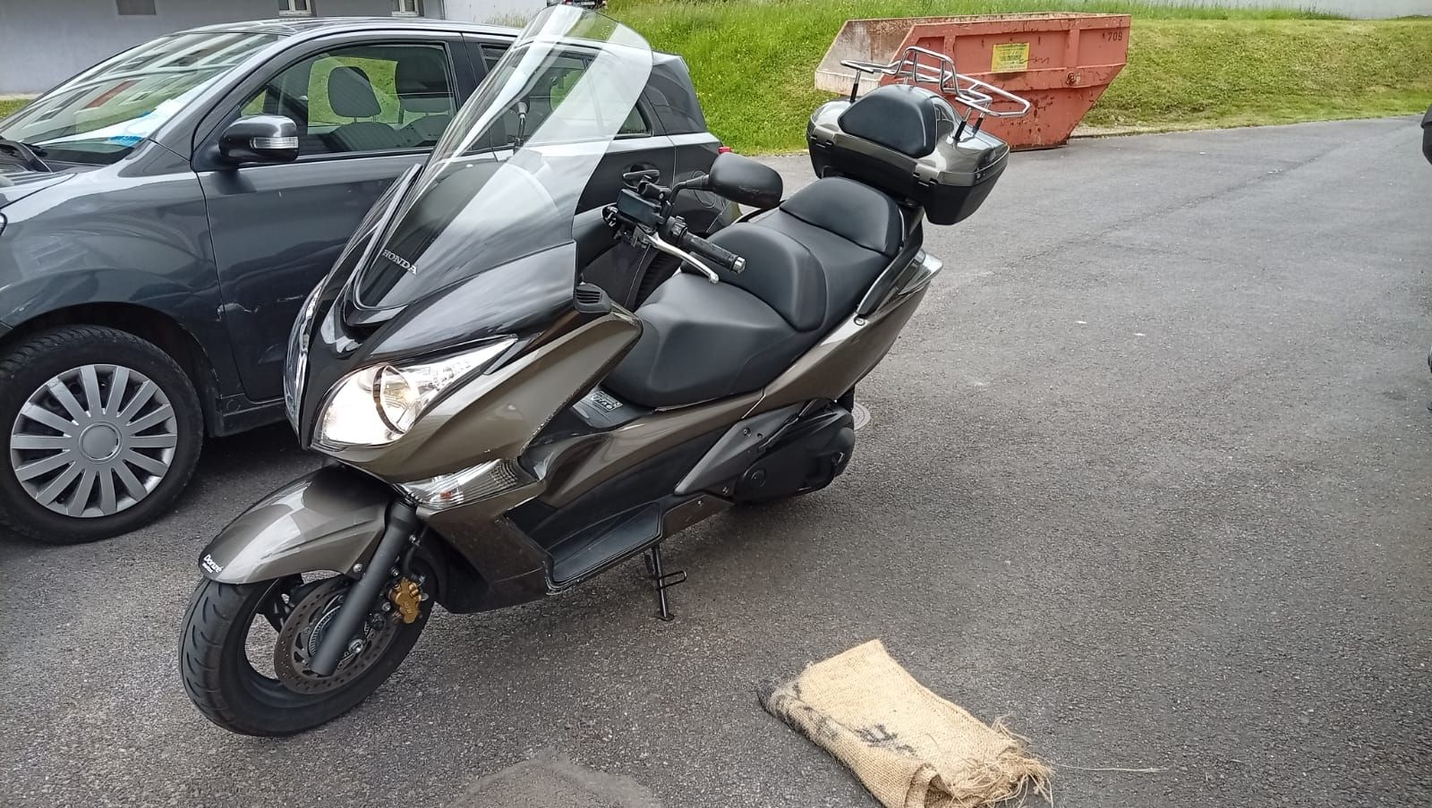 Honda Scooters: Moto – Gebraucht aus La Chaux-de-Fonds von Bakha 5