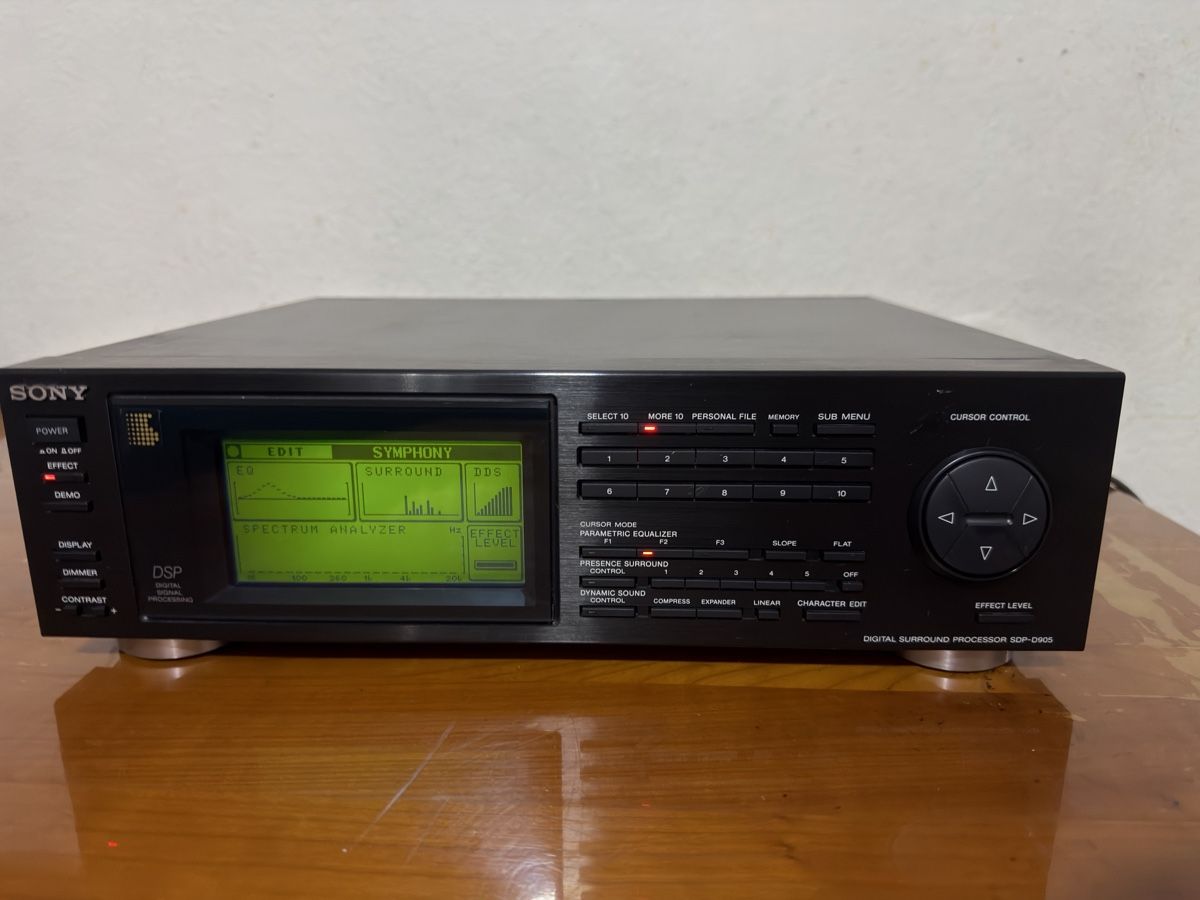 Sony Systèmes audio & multimédias: Sony Digital Surround Prozessor SDP-D905  – D'occasion à Zürich par semi16 5
