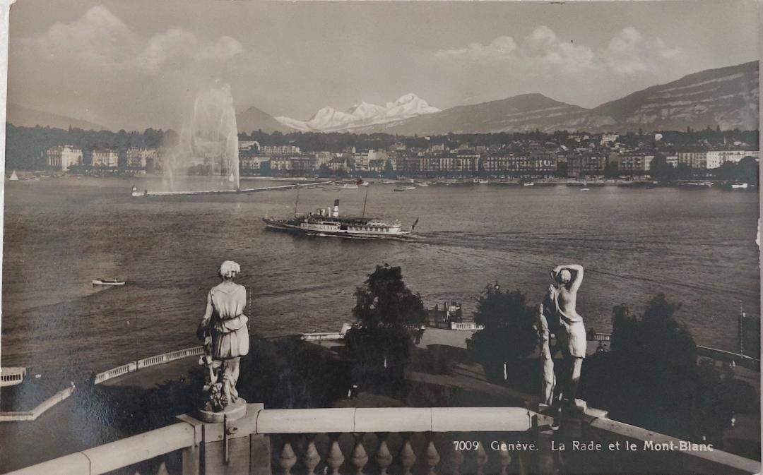 Cartoline postali: GENÈVE  -  La Rade & Bateau vapeur – Usato da Delémont venduto da Domdom1