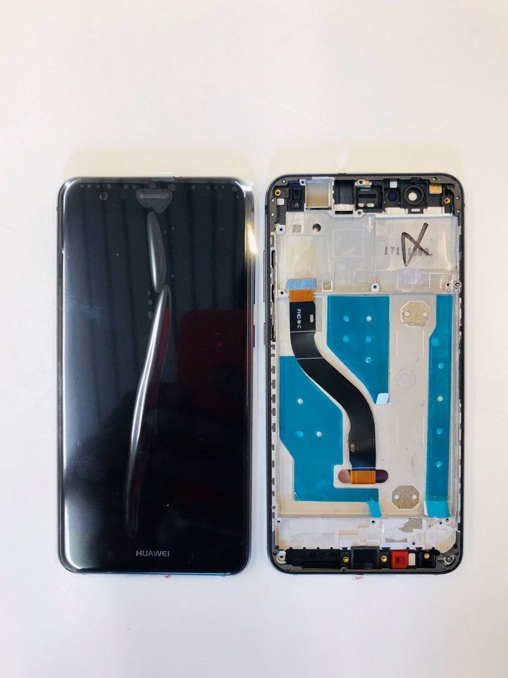 Huawei Telefoni cellulari / Smartphones: Huawei P10 Lite LCD Display mit Rahmen – Nuovo e nell'imballaggio originale da bern venduto da reptechnic