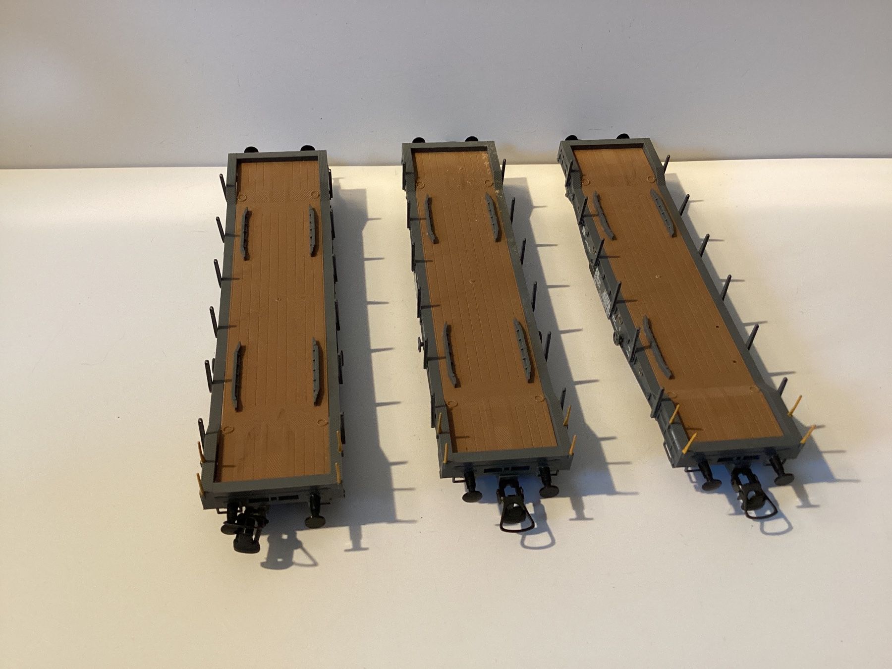 Liliput Modellini di ferrovie: Liliput Güterwagen Panzer SBB 1:87 H0 – Usato da Effretikon venduto da simtek_de 3