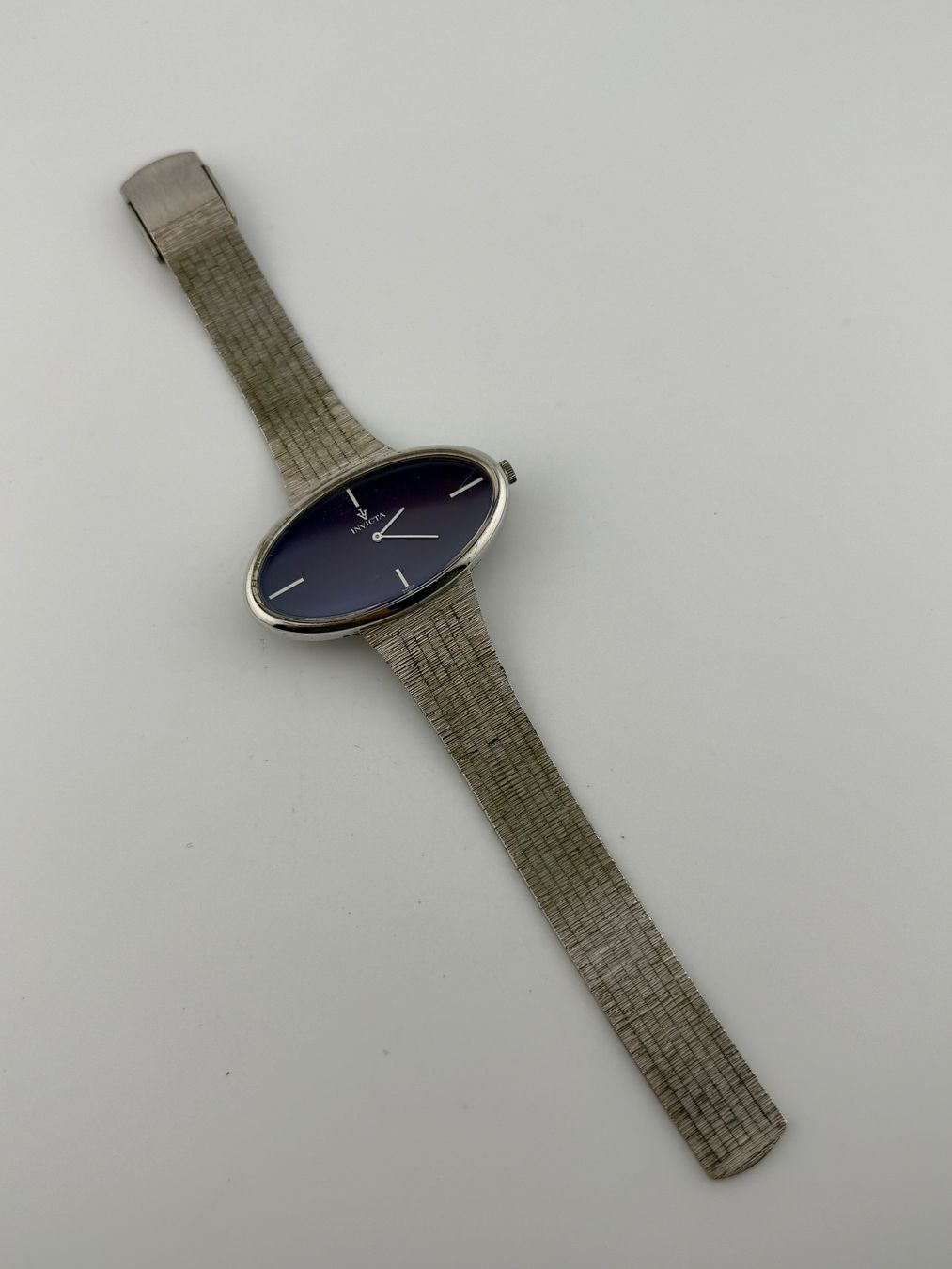 Invicta Montres: Vintage INVICTA Handaufzug läuft – D'occasion à Biel/Bienne par MrP_WatchesBiel 6