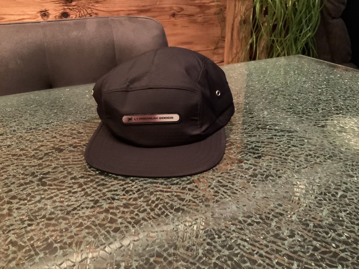 Sonstige Kleidung & Accessoires: Cap Carlton – Neu und originalverpackt aus Lenk im Simmental von sch_6glw