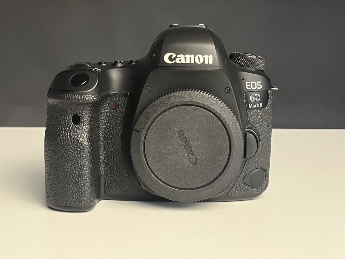 Canon Fotocamera: Canon Eos 6D Mark 2 – Usato da Sulgen venduto da Andy0073
