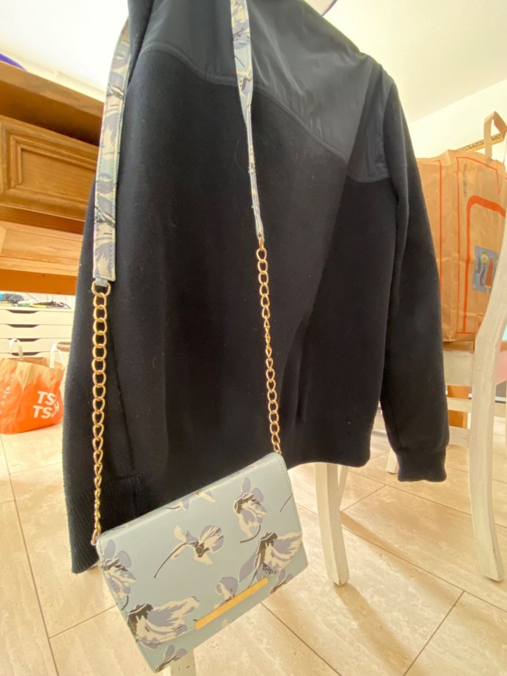 Borse da donna: Handtasche hellblau Hartbox – Nuovo (secondo la descrizione) da Bourguillon venduto da Jemalu 4