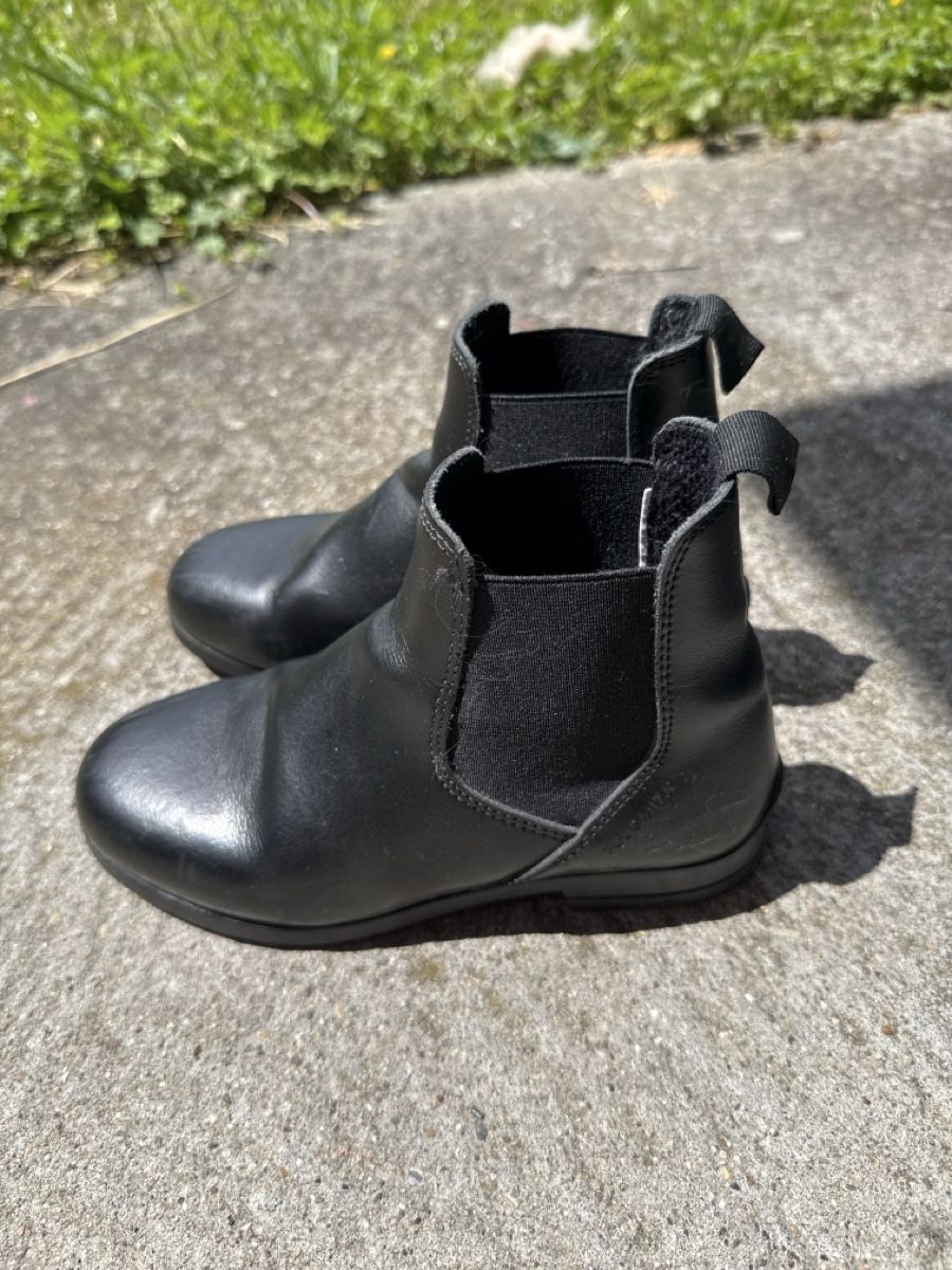 Schuhe für Jungen: Boots – Gebraucht aus Männedorf von Clearskies