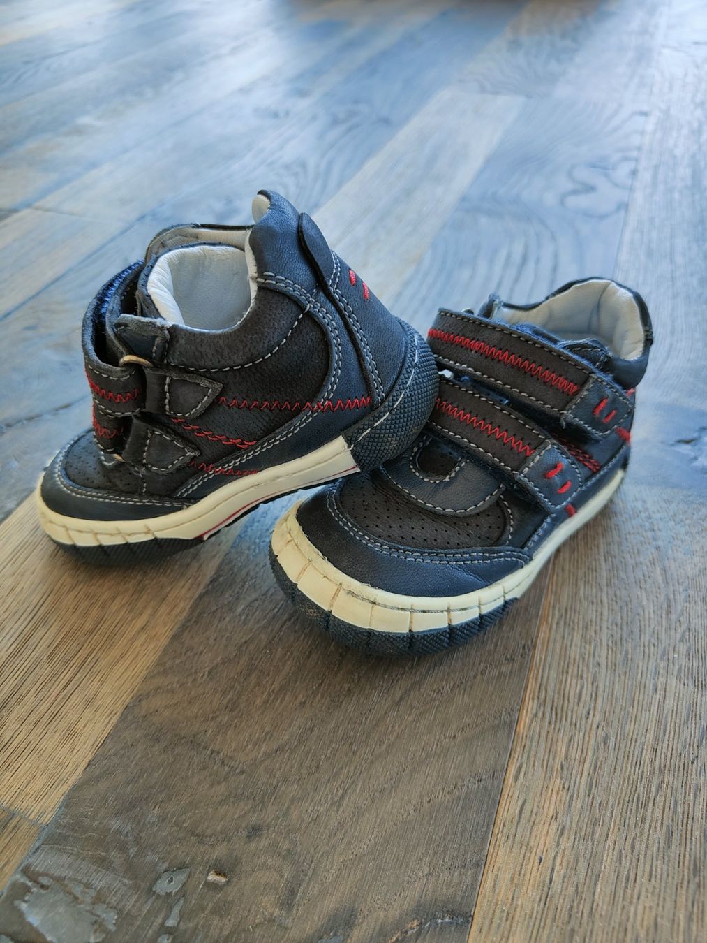 Scarpe per ragazzi: Leder Schuhe von Lasocki, Gr. 20 – Usato da Aesch ZH venduto da TaniTomy 1