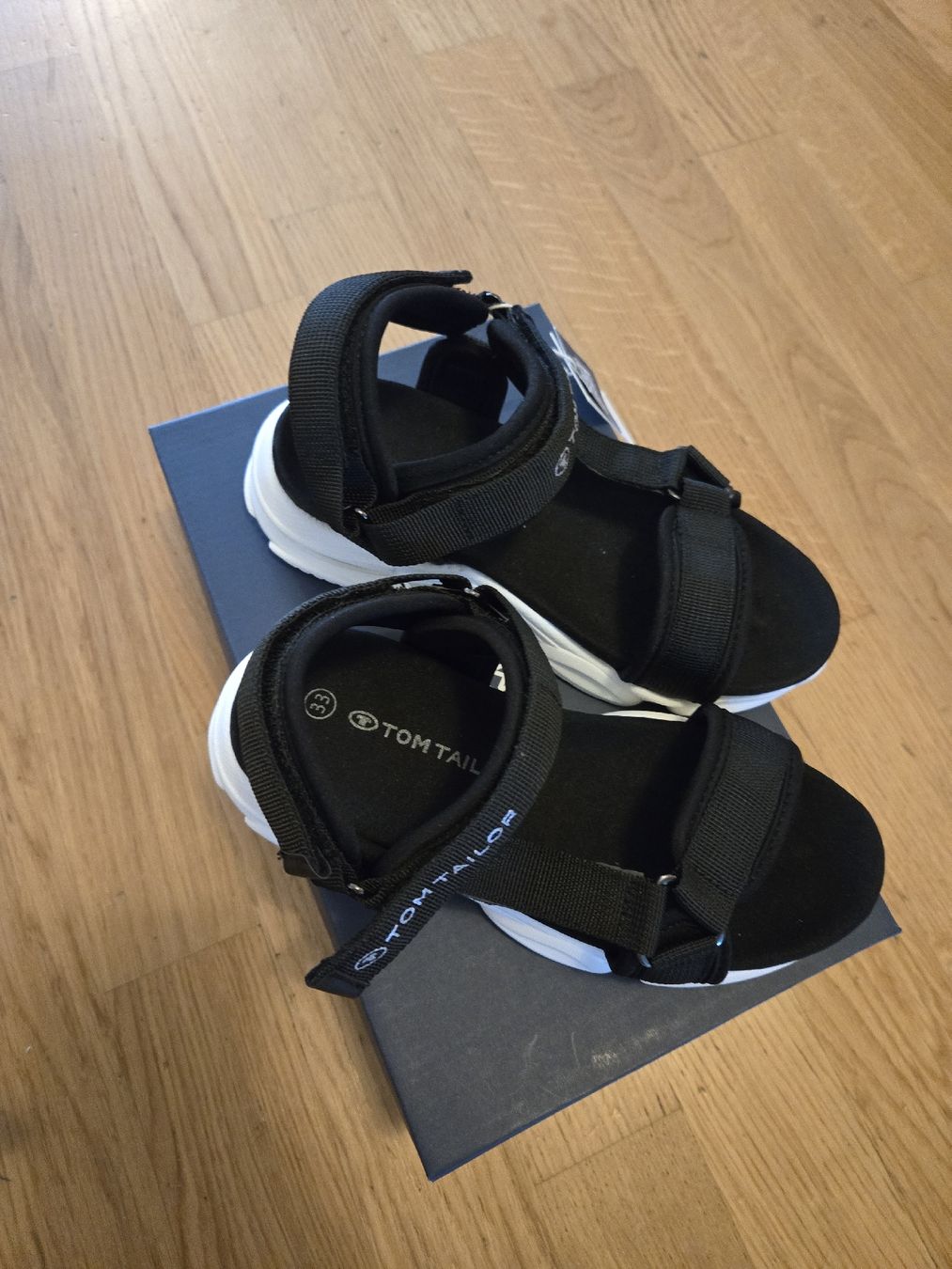 Tom Tailor Scarpe per ragazzi: Tom Tailor Sandalen Kinder Gr. 33 Neu OVP – Nuovo e nell'imballaggio originale da Zürich venduto da Lenalady98 3