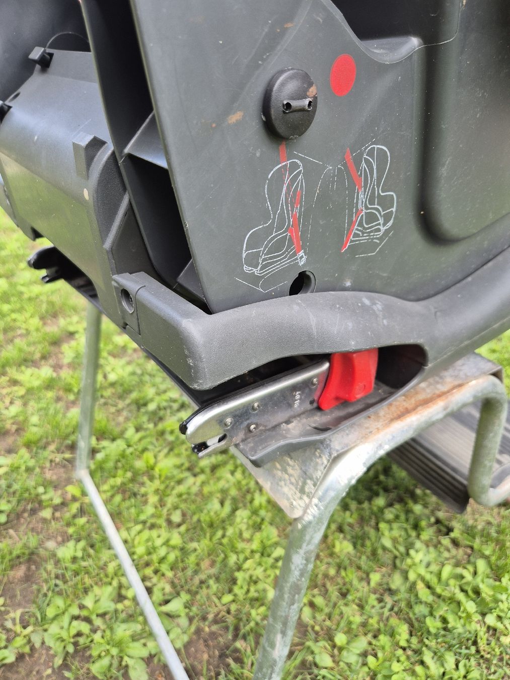 Auto-Kindersitze: kindersitz  – Gebraucht aus Soyhieres von saco77 3