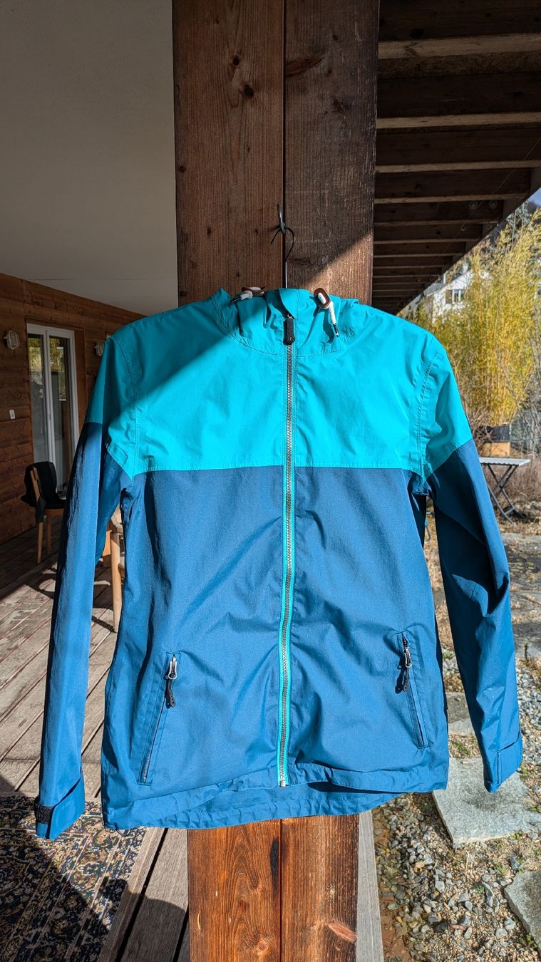 Rukka Vestes: Regenjacke – D'occasion à Tenniken par Deborah99