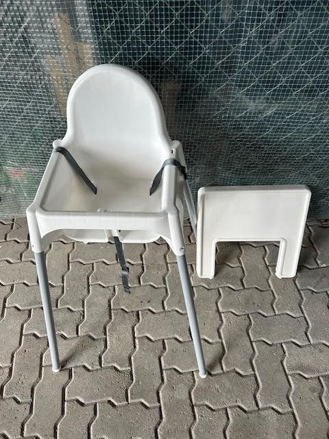 Kinderhochstuhl 4