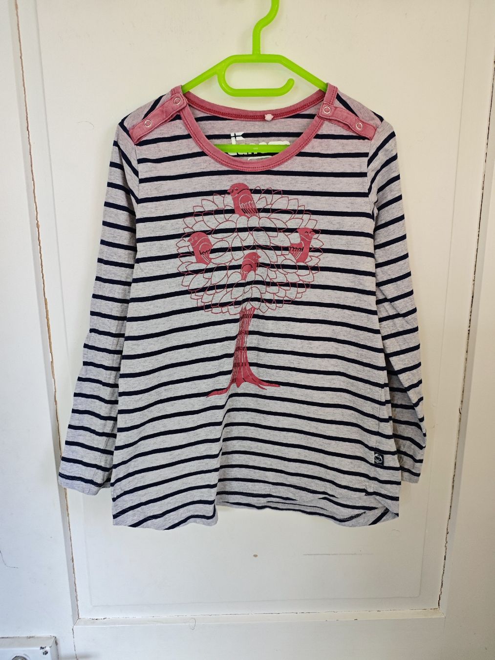 Danefae Pulls et sweat-shirts: Langarmshirt Danefae Gr 152 – D'occasion à Winterthur par Shorna
