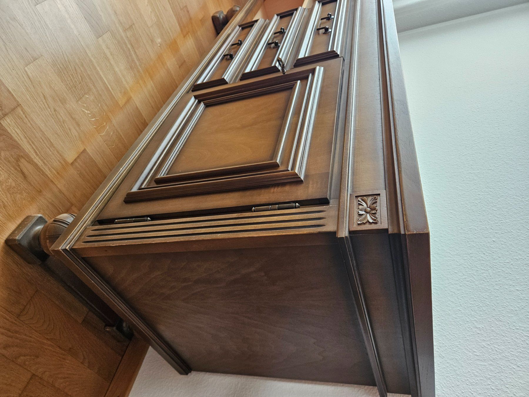 Commodes: Kommode Massivholz – D'occasion à Gerlafingen par AishaWittwer 1