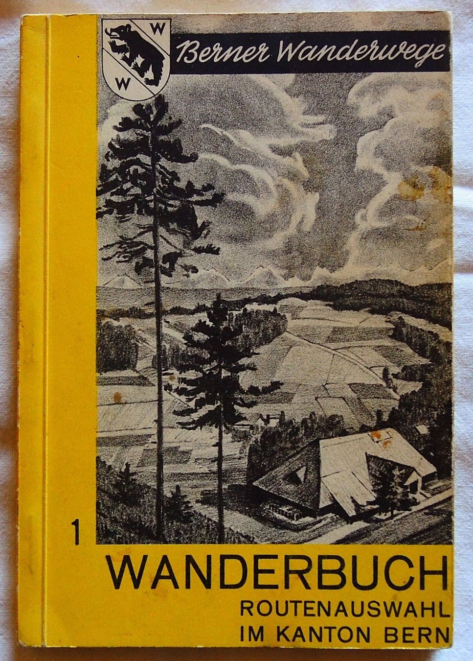 Libri: Berner Wanderwege - Wanderbuch von 1945 – Usato da Niederried b. Kallnach venduto da hanatim