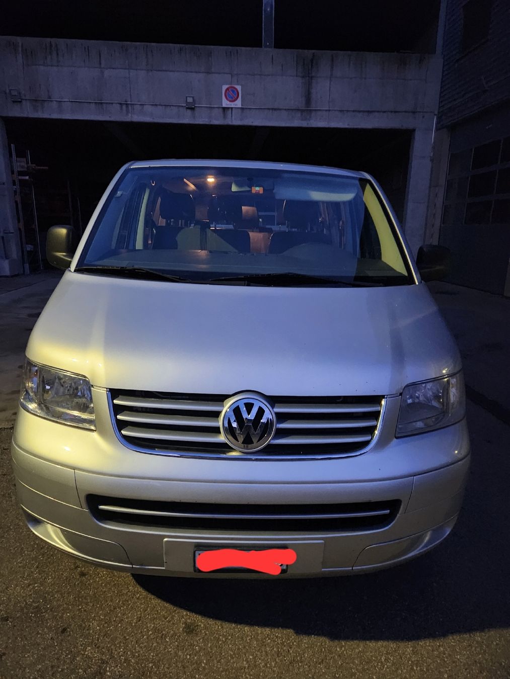 VW Autos: VW T5 Transporter, Silber – Gebraucht aus Luthern von Rous03 6