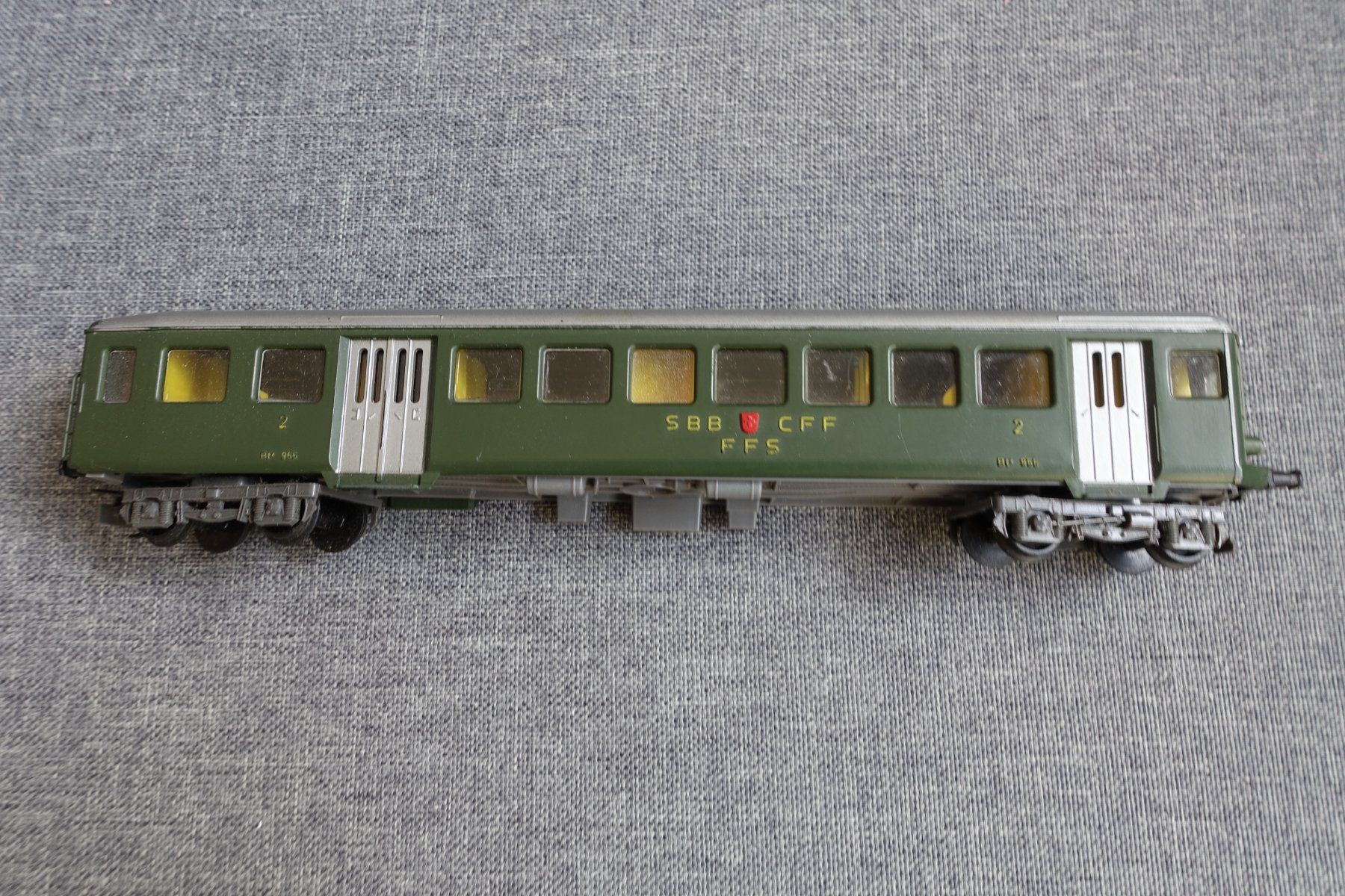 Kleinbahn Modellini di ferrovie: KLEINBAHN No. 393 SBB Steuerwagen AB4 - HO – Usato da Wallbach venduto da Sarrows 1