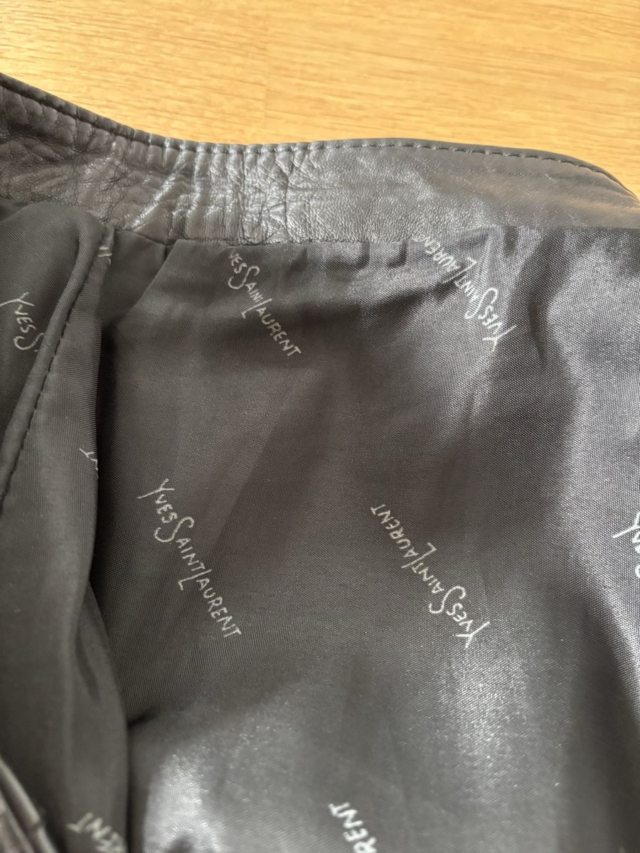 Saint Laurent Gonne: Leder Rock Yves Saint Laurent schwarz 40 – Usato da Fribourg venduto da dafral 3