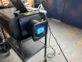 Laserprojektor 11'000 Lumen Digital Projektion DP WUXGA 3D