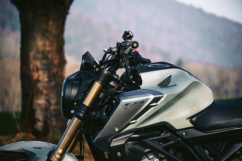 Strada: Honda cb125r – Usato da Marbach SG venduto da gia_8t8v 4