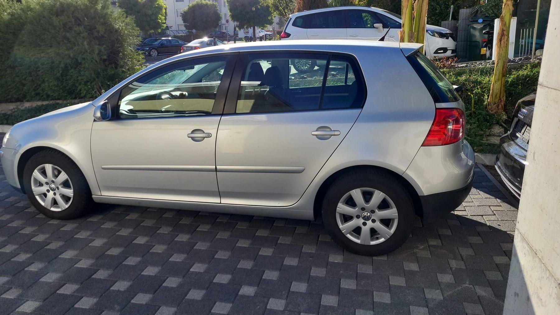 VW Automobili: VW Golf Limousine grau mit MFK – Usato da Erlinsbach SO venduto da senthil062 3