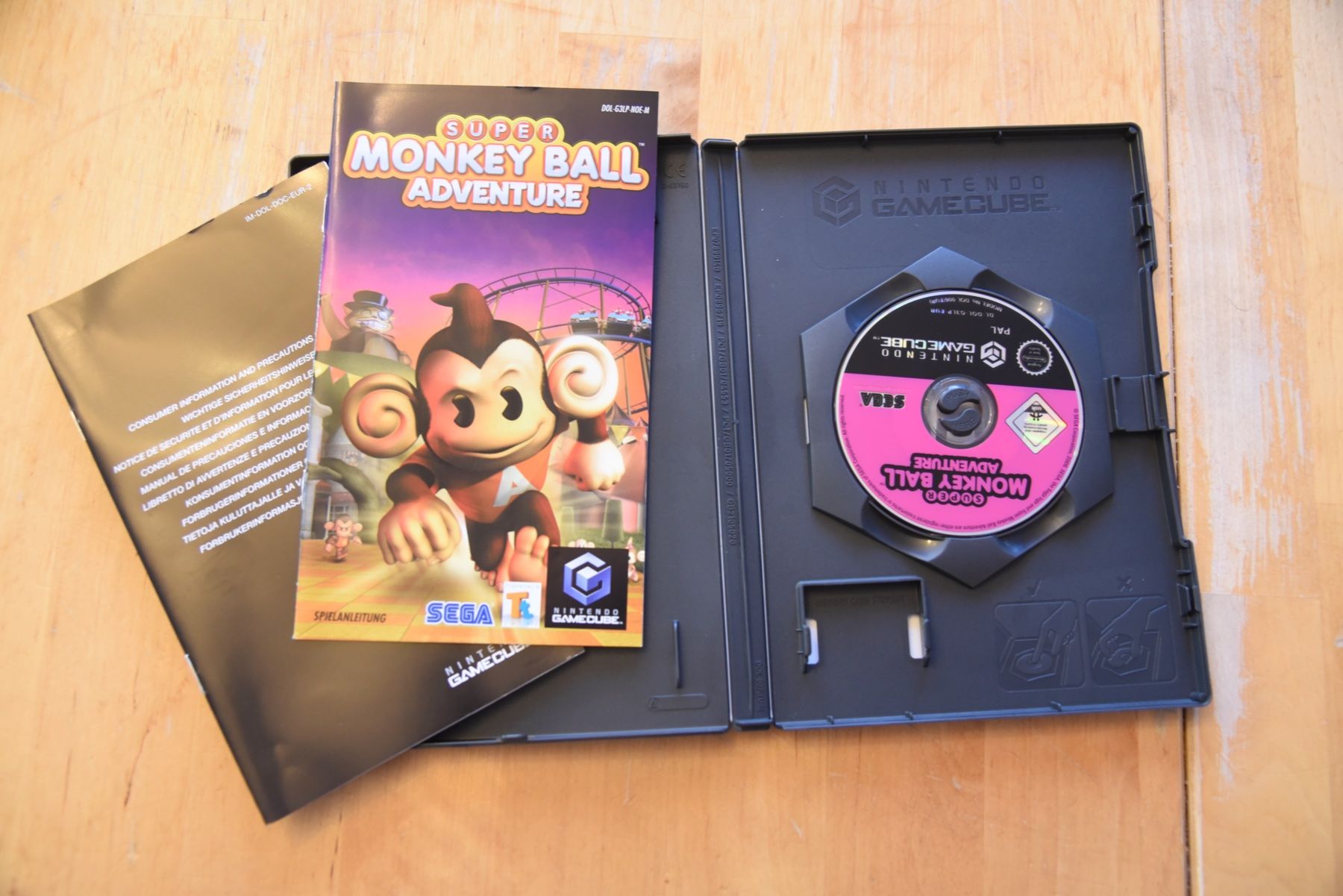 Spiele: Super Monkey Ball Adventure (CIB) – Gebraucht aus Frenkendorf von  1