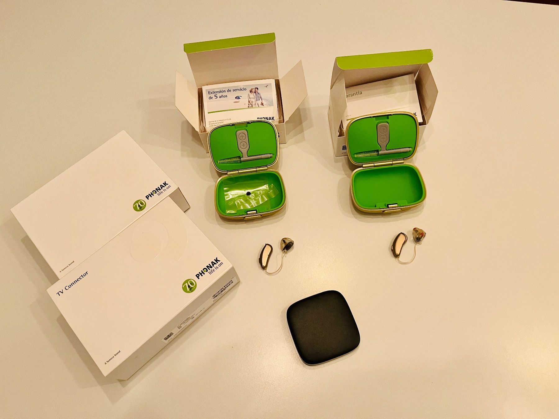 Phonak Medizinische Geräte: Phonak Audeo B50 direct mit TV Connector – Gebraucht aus Basel von Juliiaa