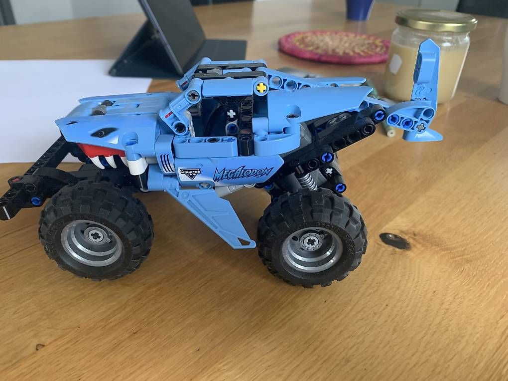 Kit di costruzioni: Lego Technic Monster Jam – Usato da Münchenbuchsee venduto da Patiybeto 1