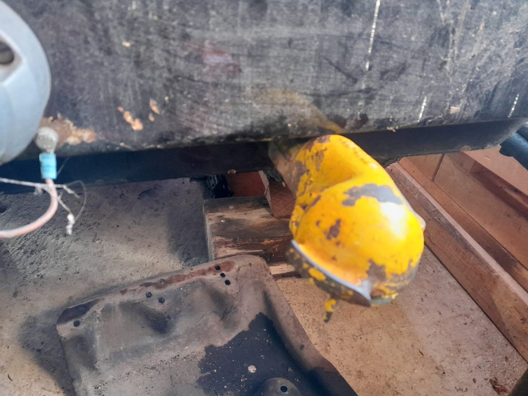 Tutti i ricambio: Druckluftbremse für Jeep oder ähnliches. – Usato da Lauenen venduto da Chevycountry 3
