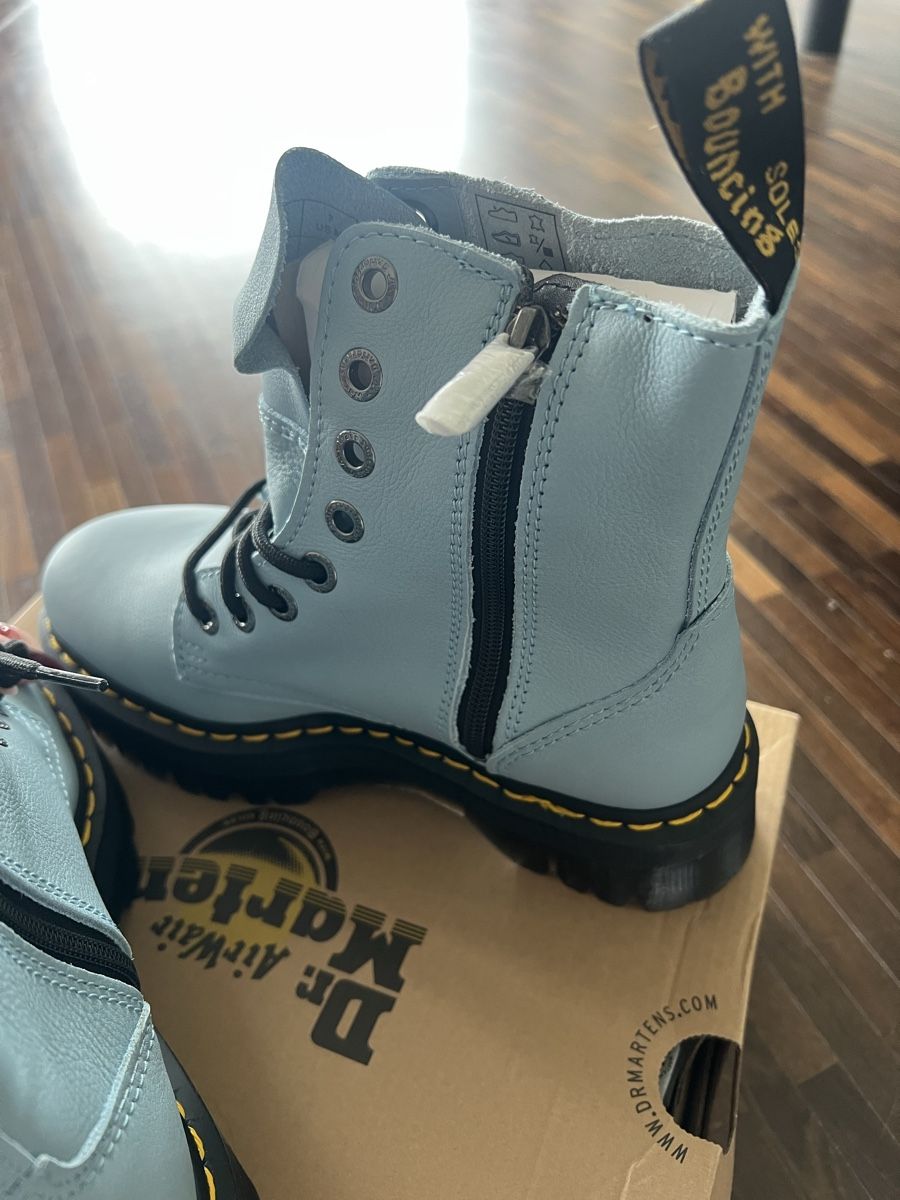 Dr. Martens Scarpe da donna: Dr. Martens Jadon Stiefel, hellblau, neu, Grösse 39 – Nuovo e nell'imballaggio originale da Baar venduto da Lila2006 2