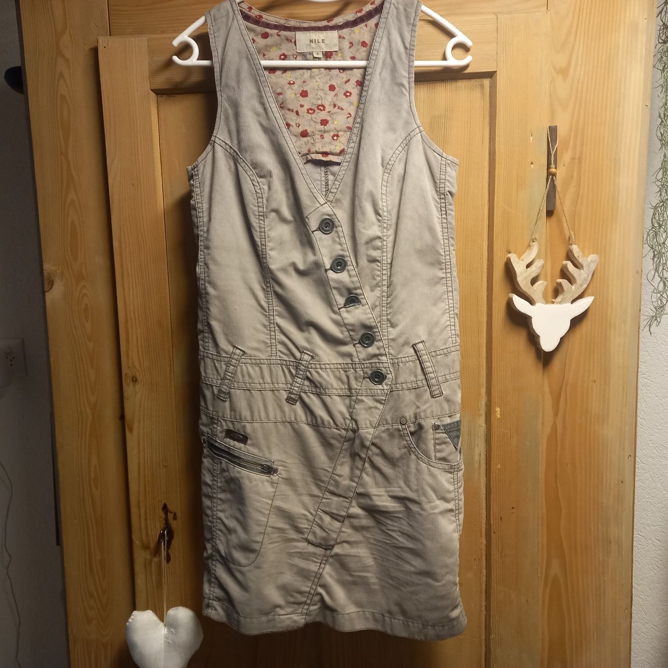 Nile Vestiti: Nile Kleid – Usato da Ennetmoos venduto da enzian24