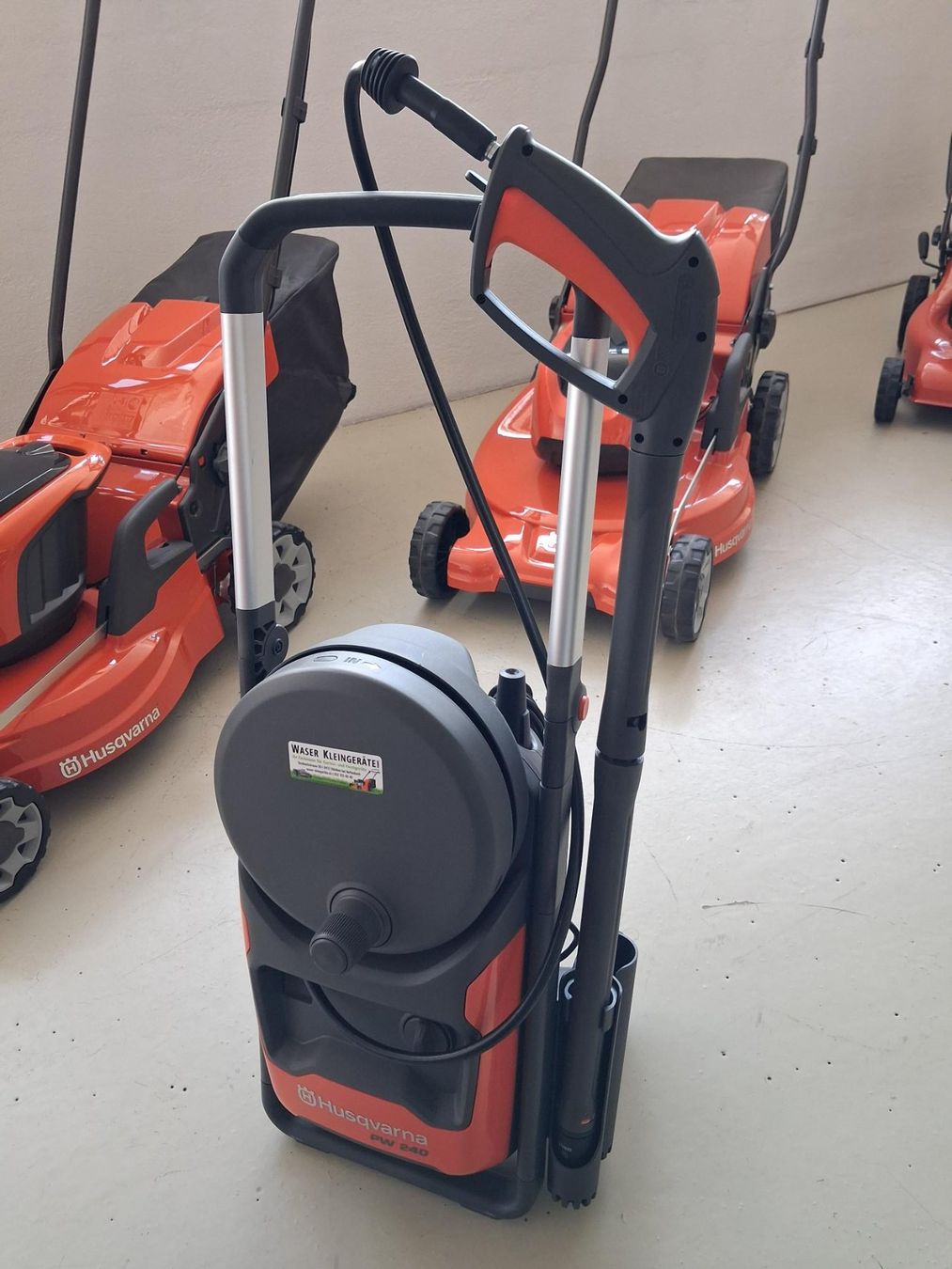Tutte le macchine: Husqvarna PW 240 NEU !!! – Usato da Hünikon venduto da kleigese