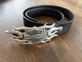 Schwarzer Ledergürtel mit Harley-Davidson Schnalle🔥