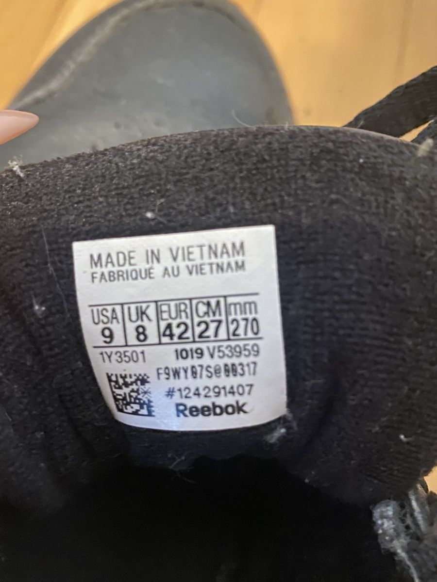 Scarpe da uomo: Reebok - Leather - Black – Usato da Zürich venduto da jus_d9kb 4