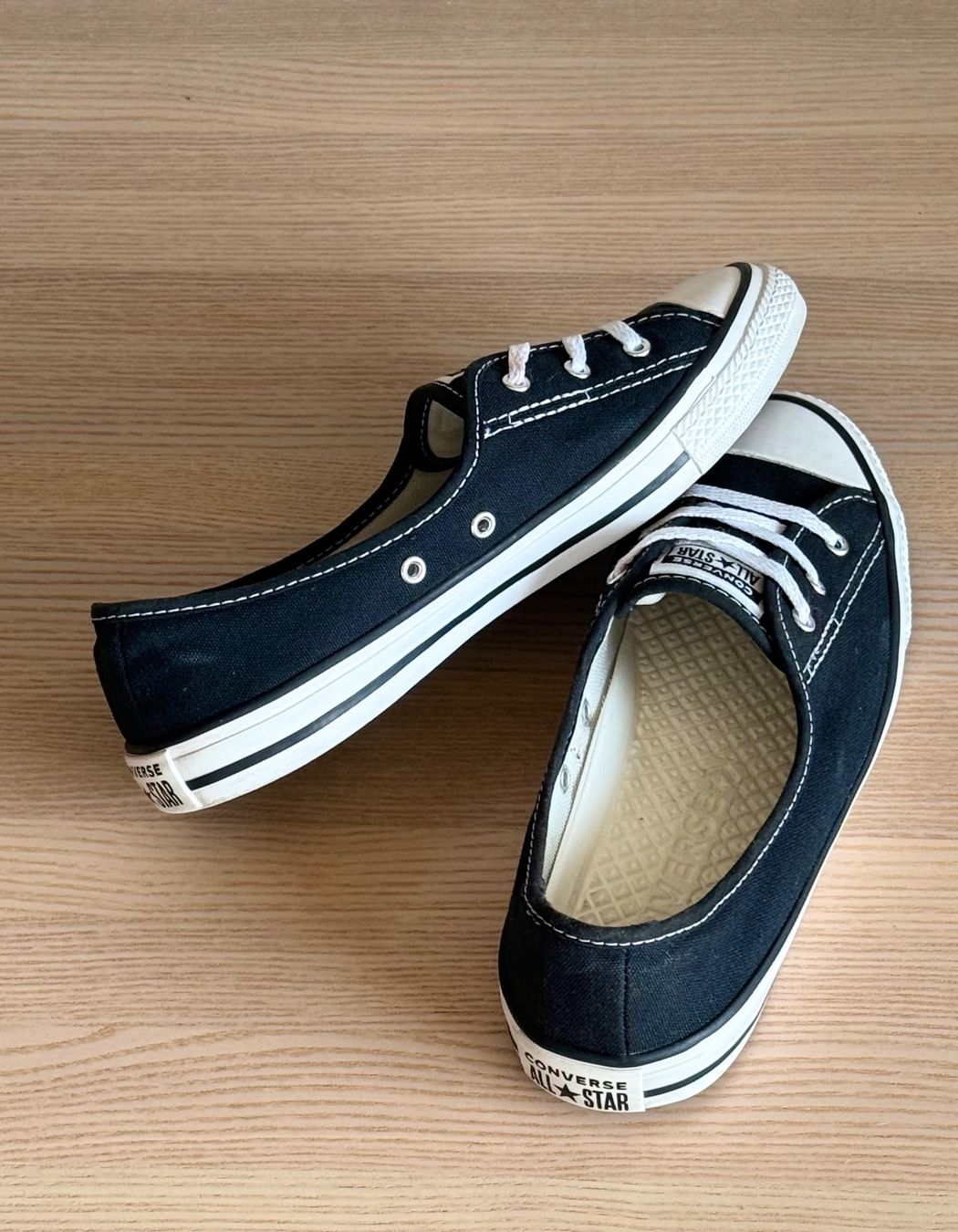 Scarpe da donna: All Star – Usato da Reinach AG venduto da BisMad3 2